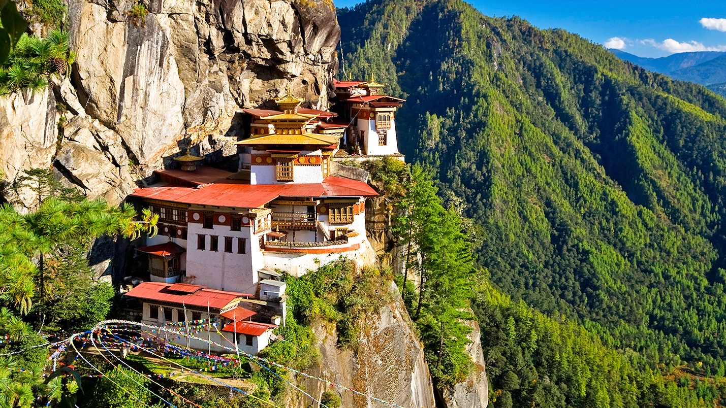 BHUTAN 05 NIGHTS / 06 DAYS